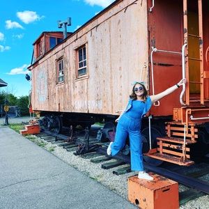 Meet your Posher, Aimee